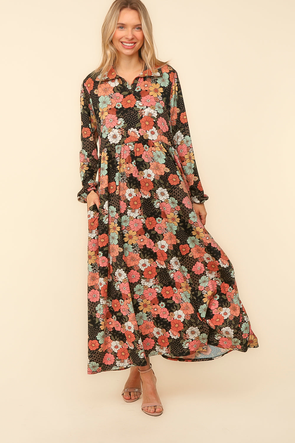 fitted lace wedding dress Nellie Maxi Dress Black/Red Floral main image 1